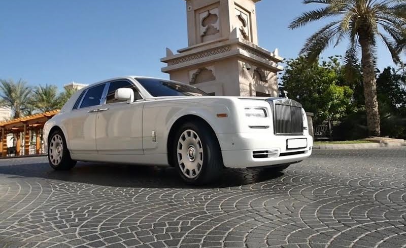 Rent Rolls Royce Ghost for Valentines Day in Dubai